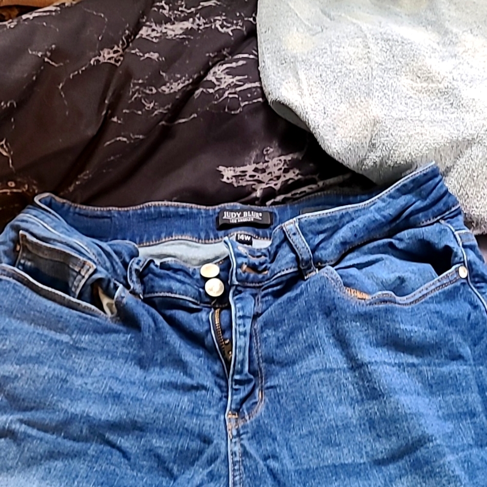 Judy Blue Slim bootcut fit